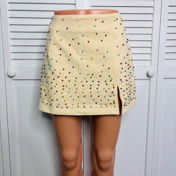 NEW QUEEN OF SPARKLES Ivory Scattered Pearl Mini Skort Size Small - Picture 1 of 8